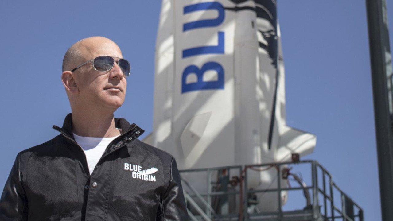 Jeff_Bezos_Blue_Origin