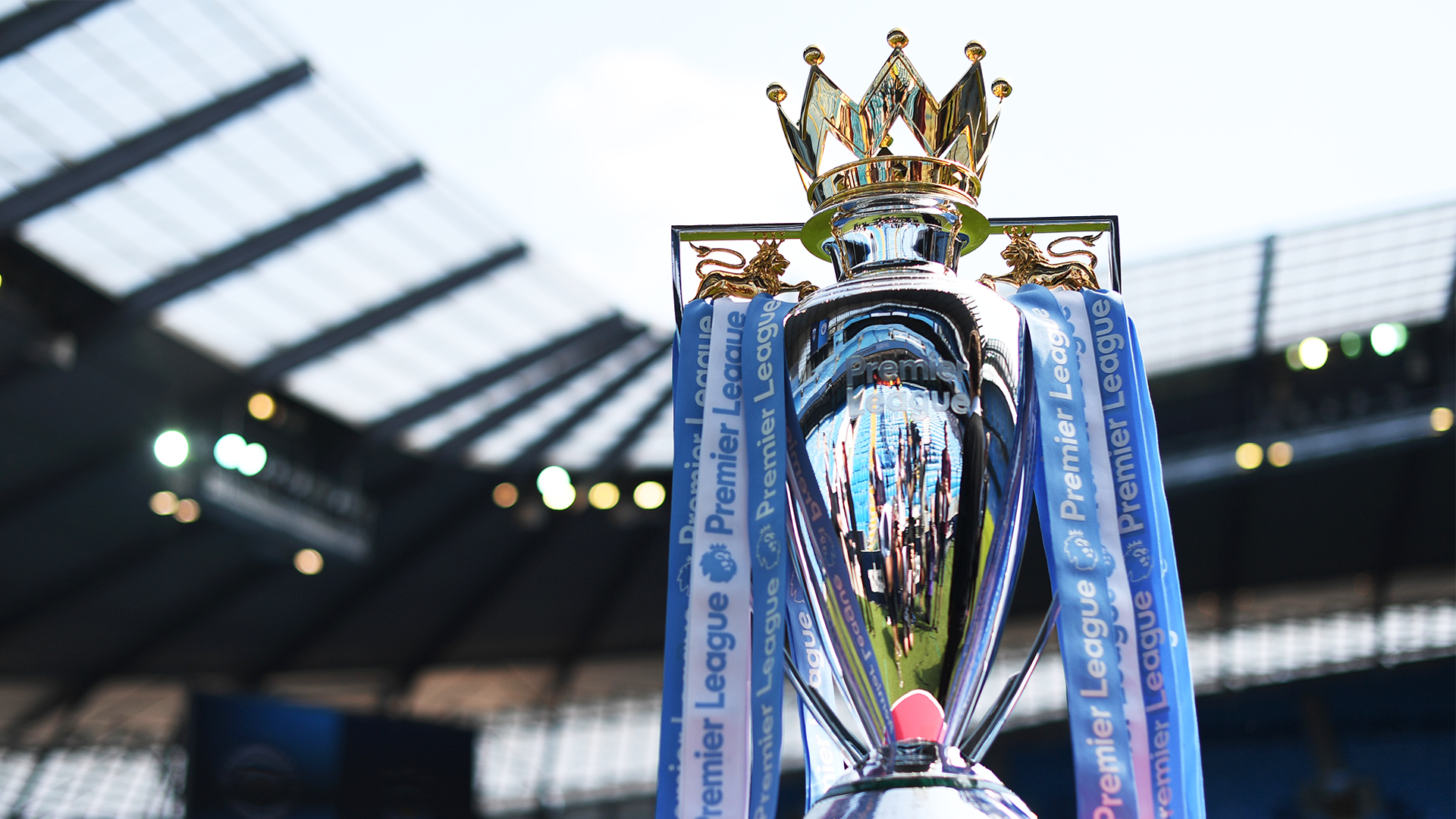 premier-league-trophy-2017-18_z9fnwjsxnoss1pbf9vl4bxypi