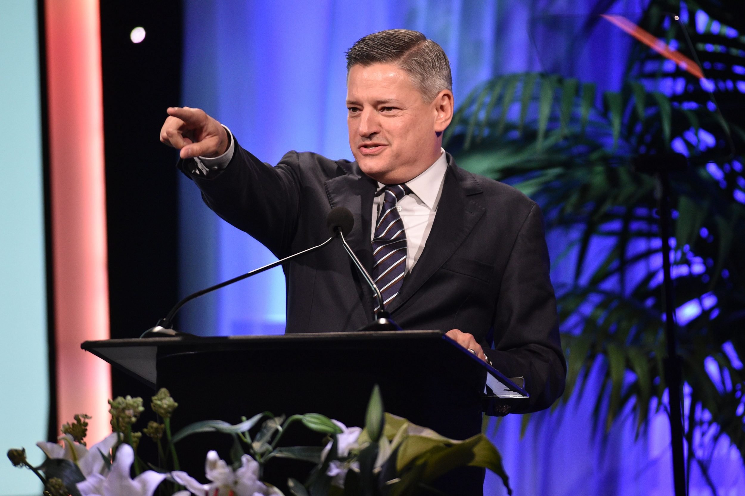 Saban Community Clinic Dinner Gala, Inside, Los Angeles, USA – 13 Nov 2017