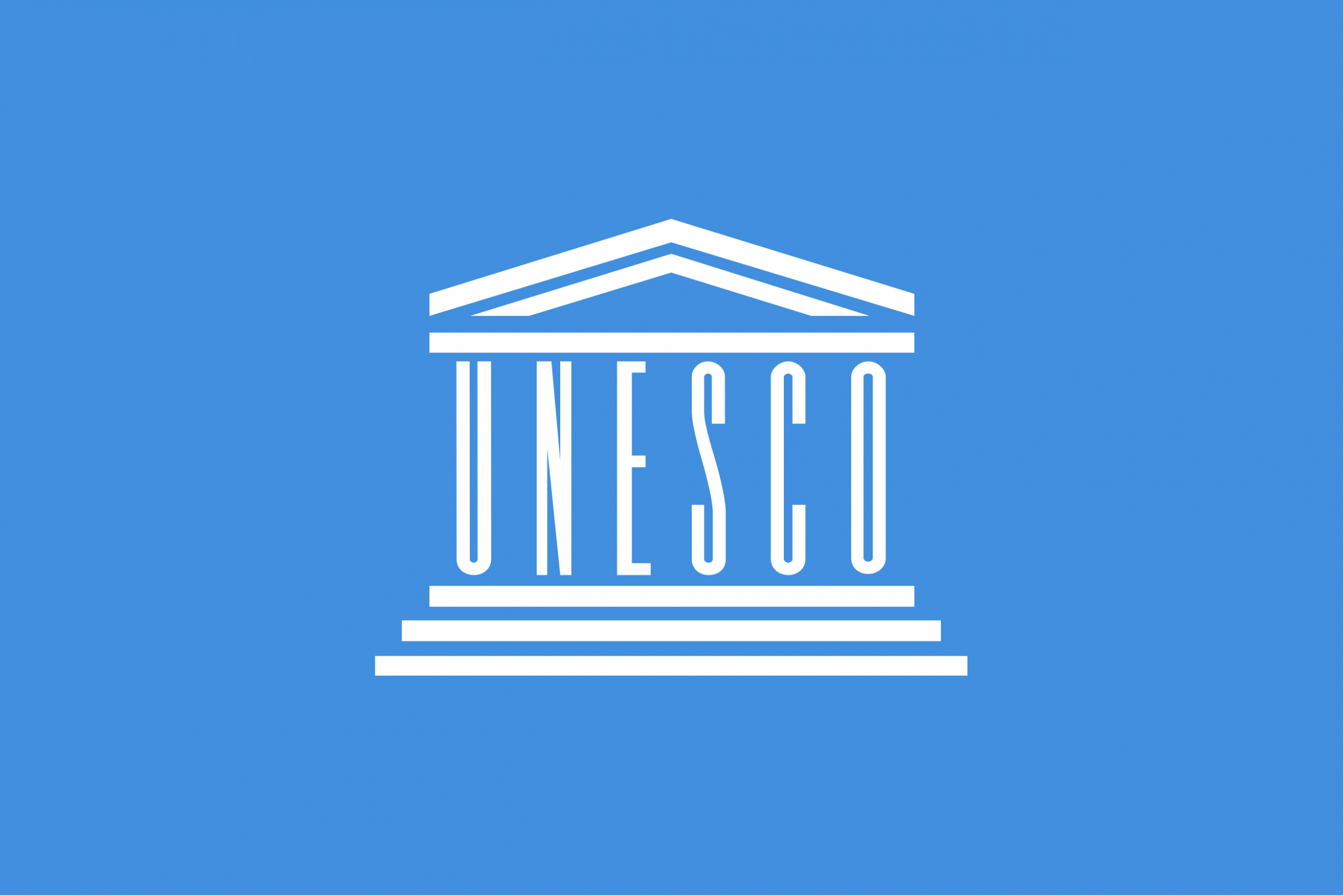 2560px-Flag_of_UNESCO.svg