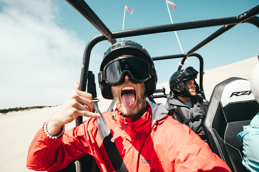 man_plane_glider.png